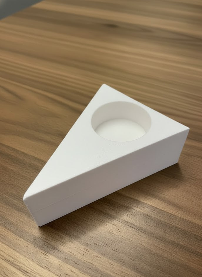 Clean-Version des Tortenstück-Teelichthalters ohne Deko, minimalistisches 3D-Modell, Wildschirm