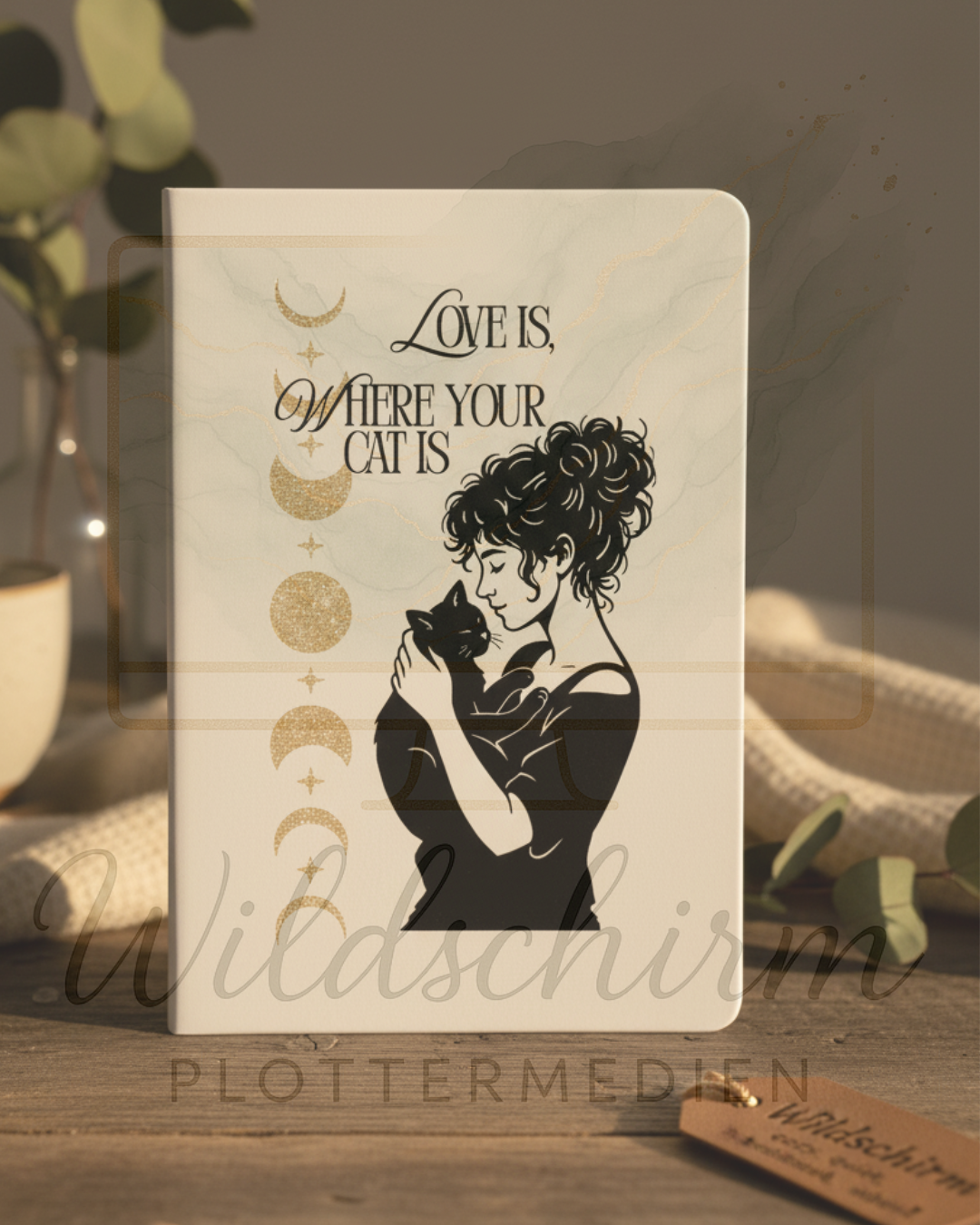 Wildschirm Kalender 2025 in elegantem Scherenschnitt-Design – A5 Softcover in warmen Beigetönen